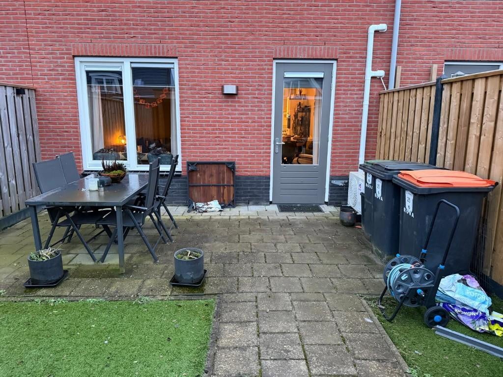 GEZOCHT: Aannemer geïsoleerde stenen aanbouw, Ophalen, Nieuw