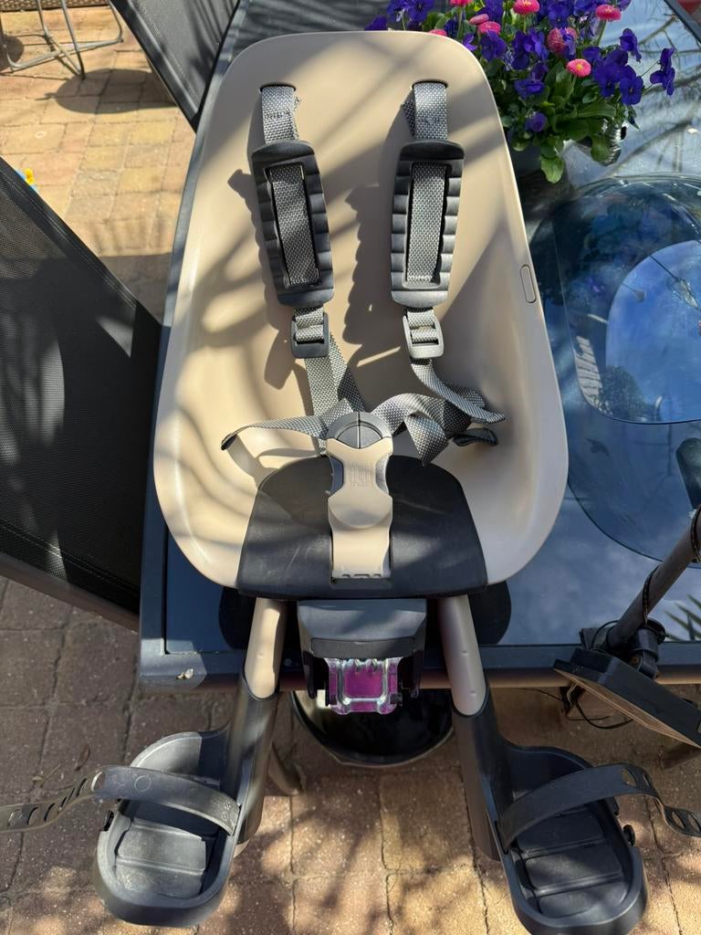 Voorzitje urban iki, Ophalen, Voetsteuntjes, 0 t/m 18 kg, Voorzitje