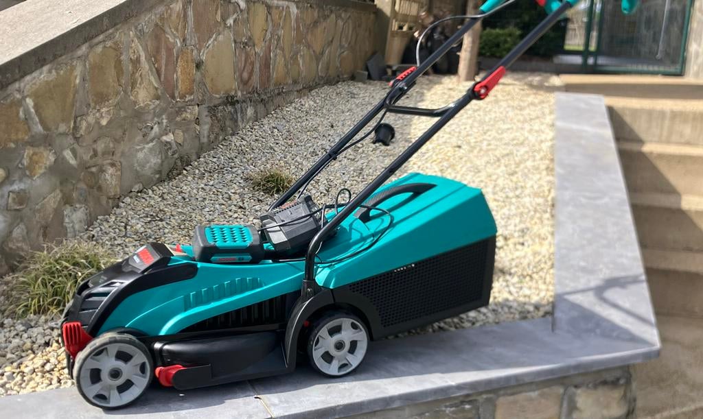 Bosh Rotar Accu Grasmaaier - Krachtig en Draadloos Maaien, Tuin en Terras, Grasmaaiers, Ophalen, Gebruikt, Accu-grasmaaier