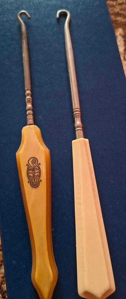 Vintage knopenhaak en schoenlepel set, Antiek en Kunst, Ophalen of Verzenden