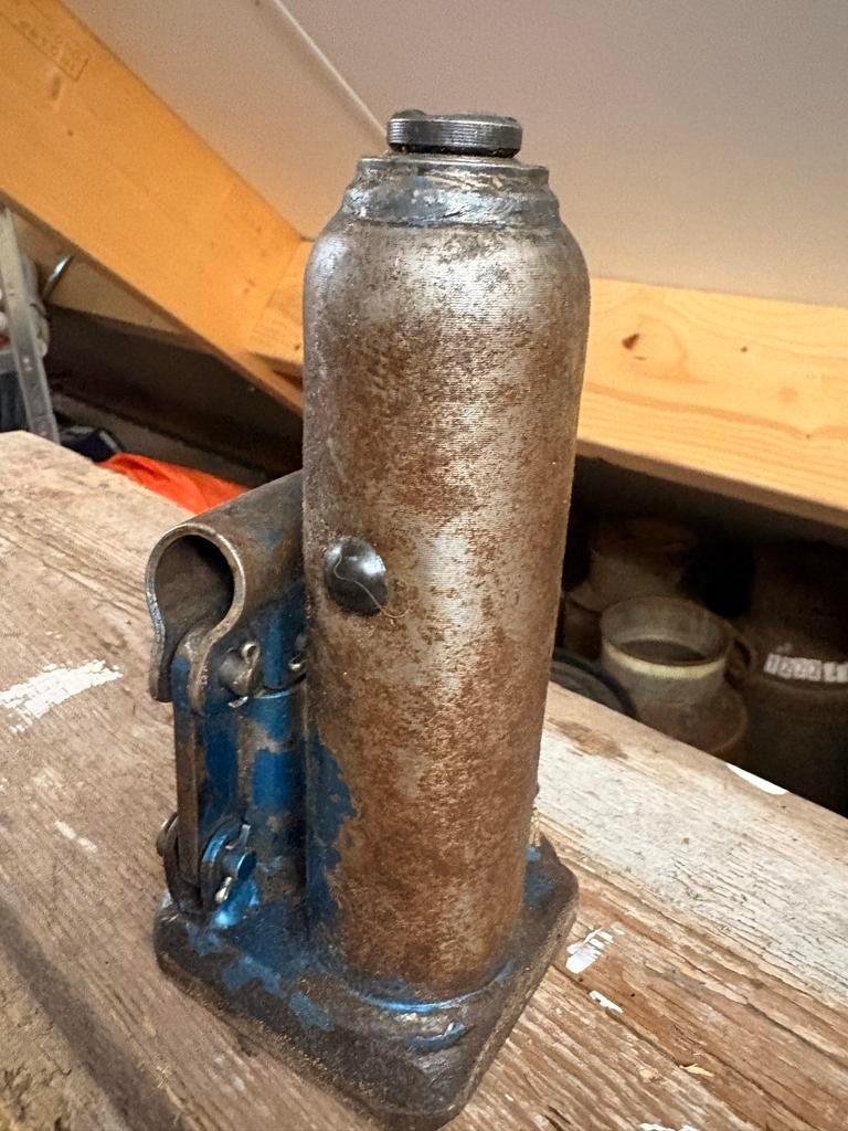 Robuuste Potkrik - Ideaal voor zware klussen, Ophalen, Gebruikt, Hydraulisch, Potkrik