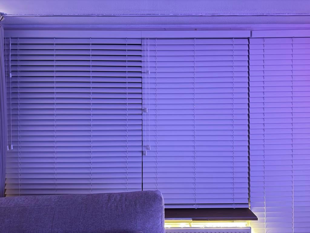 Witte PVC Jaloezieën- 140x200 cm + 2x 110x 200 + 90x250cm, 100 tot 150 cm, 200 cm of meer, Wit, Ophalen of Verzenden