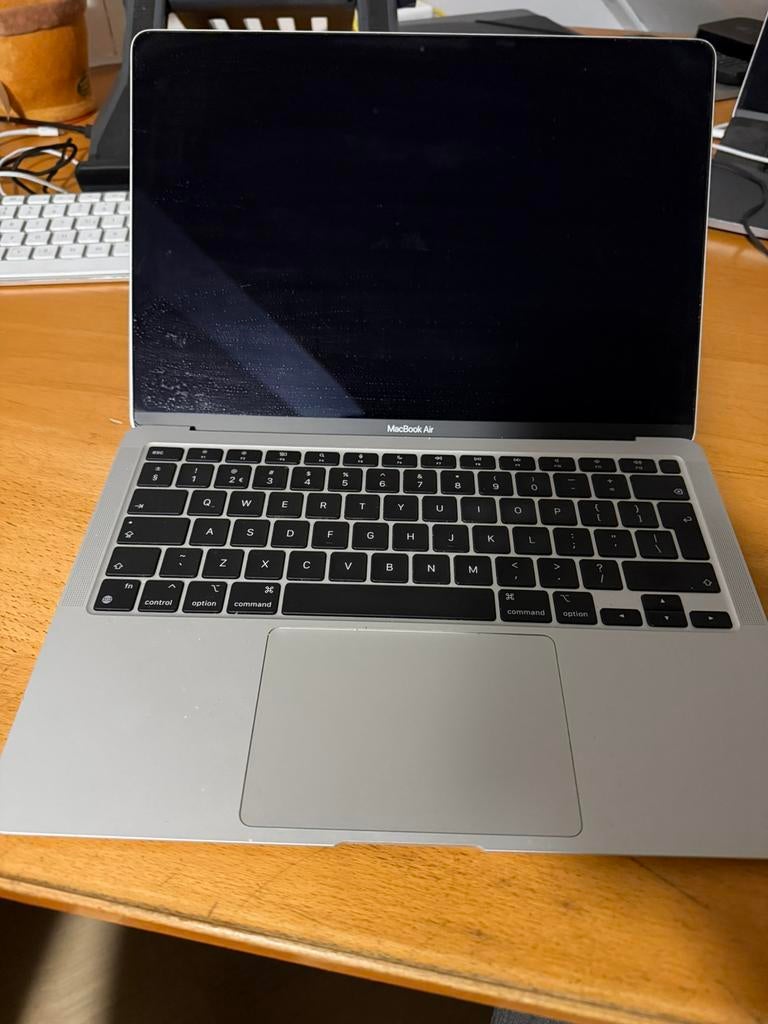 Macbook Air M1, defect scherm, Computers en Software, Apple Macbooks, Ophalen, Gebruikt, 256 GB, 2 tot 3 Ghz