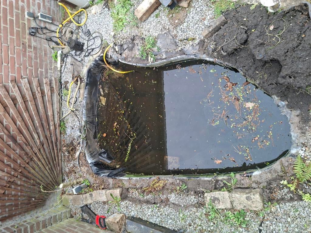 Vijver/ stenen/ vijverpomp, Ophalen, Beton, Waterornament