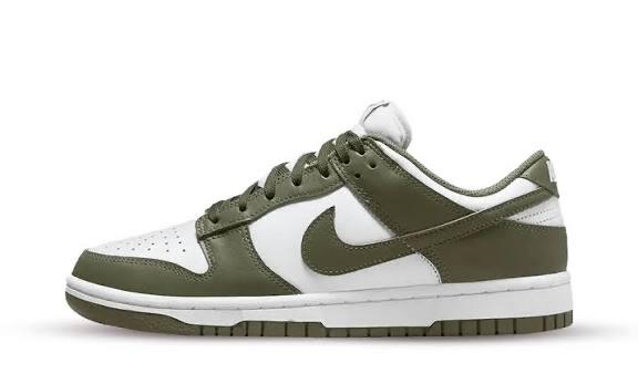 Nike Dunk Low Medium Olive - Gloednieuw Maat 39, Kleding | Dames, Schoenen, Nieuw, Sneakers of Gympen, Groen, Ophalen of Verzenden