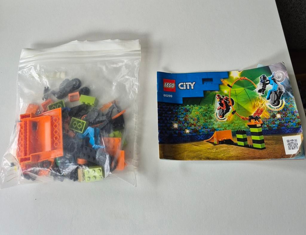 Lego City Stuntz 60299 Stuntshow Dubbele Lus, Ophalen of Verzenden, Gebruikt, Complete set, Lego
