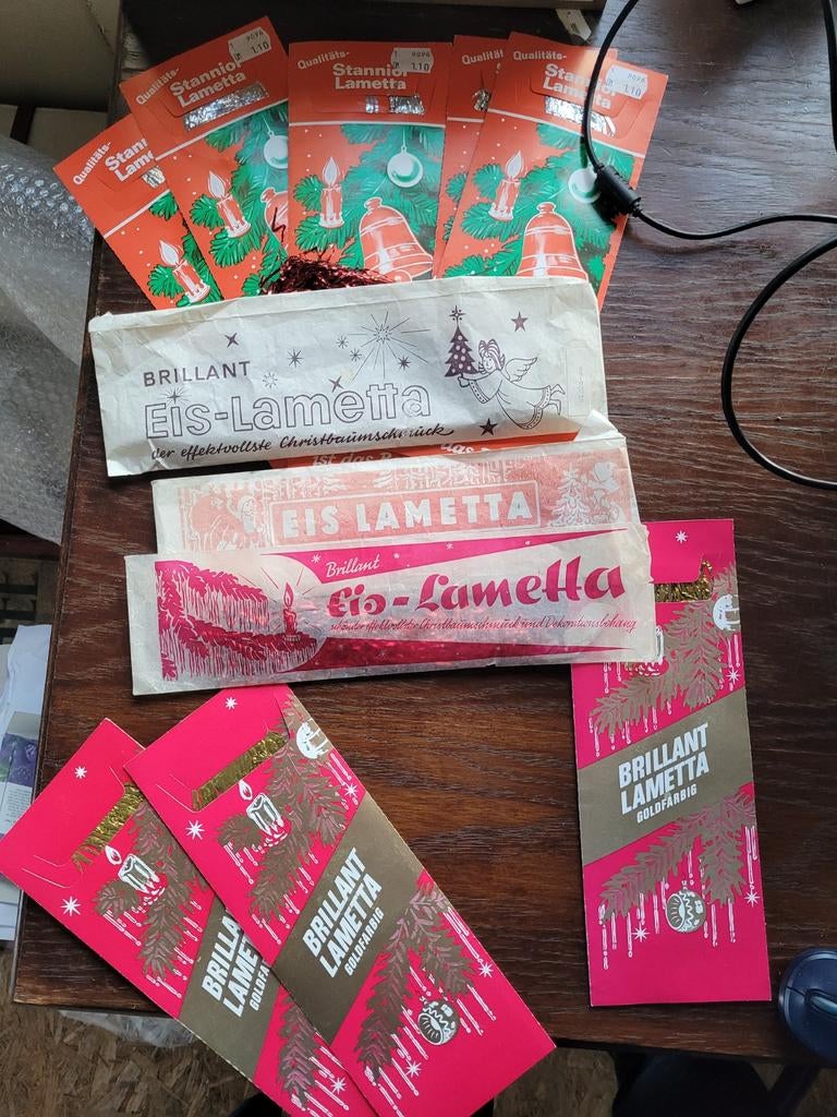 Ouderwetse zware lood lametta goud zilver en rood, Diversen, Kerst, Ophalen of Verzenden