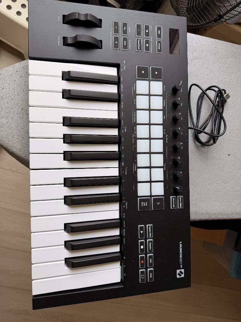 Novation launch key 25, Ophalen of Verzenden, Nieuw