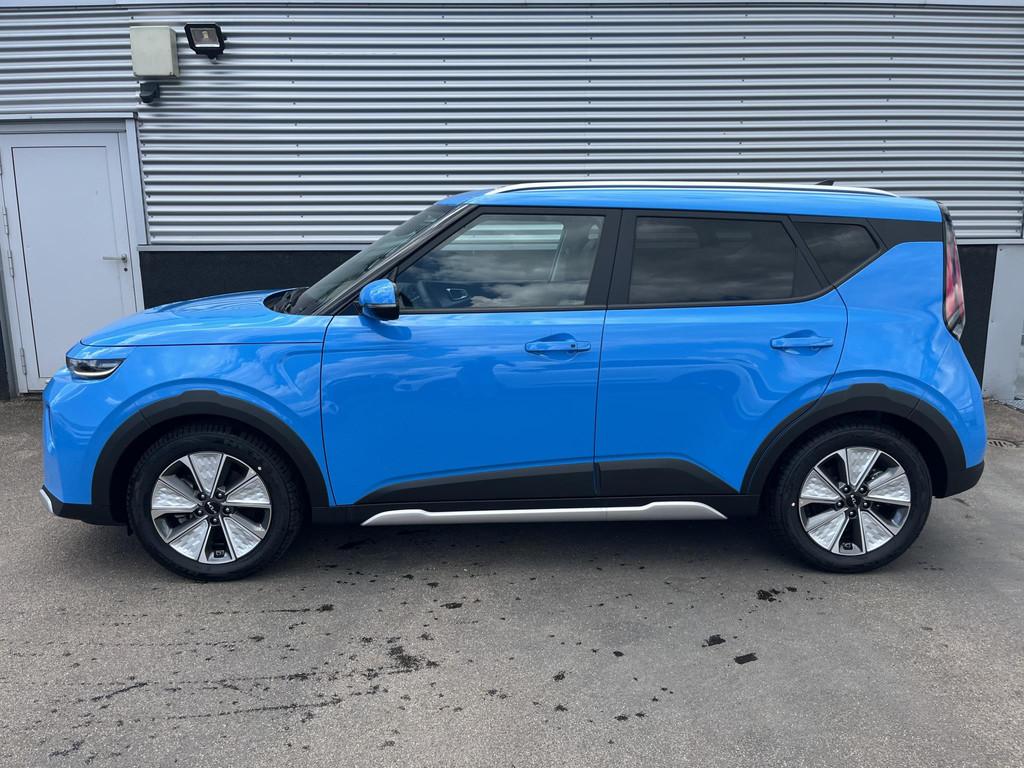 Kia e-Soul ExecutiveLine 64 kWh Nieuw uit voorraad leverbaar, 51 min, 1657 kg, Leder, Nieuw