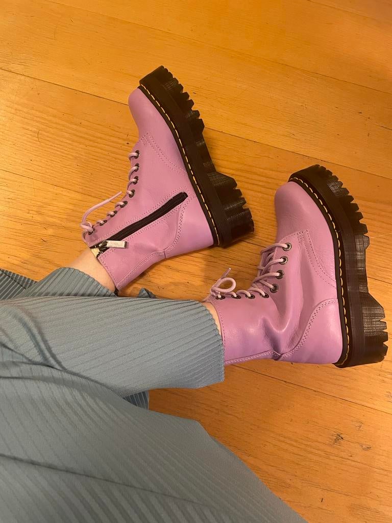 Dr. Martens Jadon III Soft Leather Platform Boots Lilac, Ophalen, Gedragen, Overige kleuren, Lage of Enkellaarzen