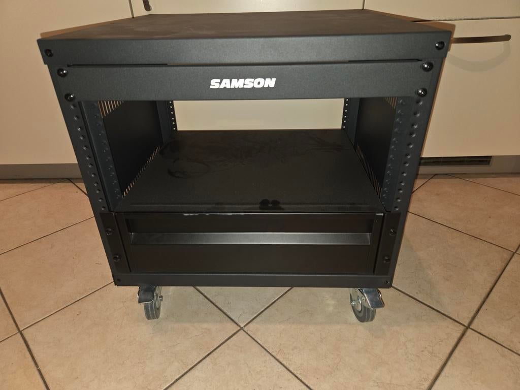 19" inch rack, 8he, voor en achter, met 3he lade, Ophalen of Verzenden, Zo goed als nieuw, Overige instrumenten