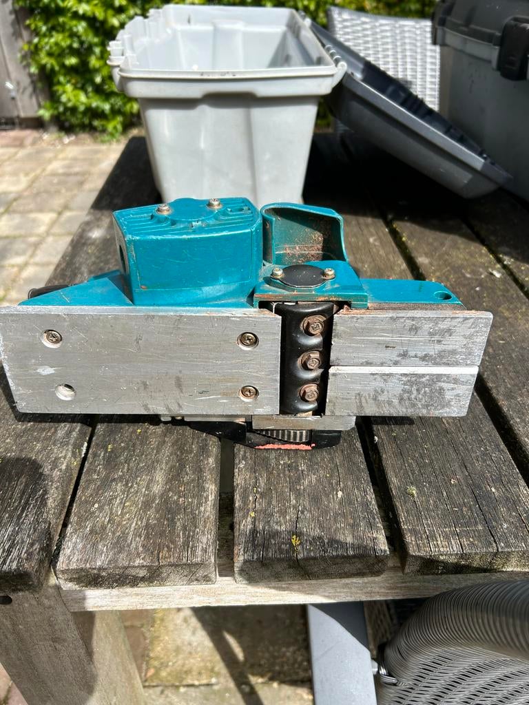 Makita Hand Planer, Ophalen, Gebruikt, Elektrisch, Bovenfrees