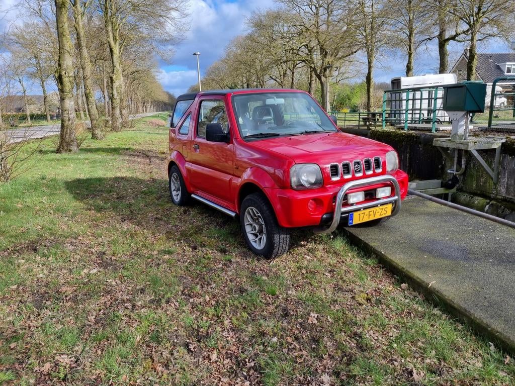 Suzuki Jimny 1.3 Cabrio 4WD 2000 Rood, 40 €/maand, 4 cilinders, 4 stoelen, Handgeschakeld
