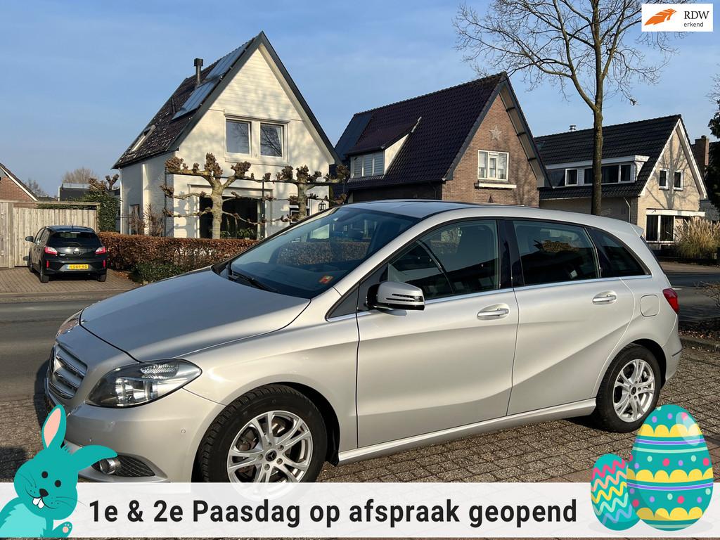 Mercedes-Benz B-klasse 180 CDI Ambition Navigatie PDC APK T/, Voorwielaandrijving, Euro 5, Stof, Zwart