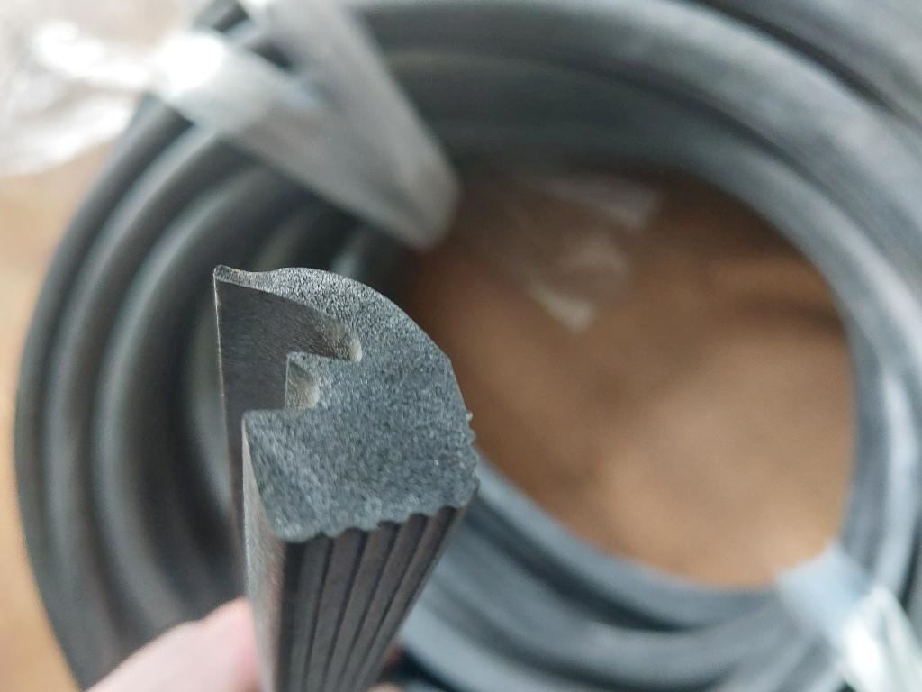 Mercedes 508, 608, 613, 407 deurrubber, portierrubber Dudo, Ophalen of Verzenden, Nieuw, Universele onderdelen