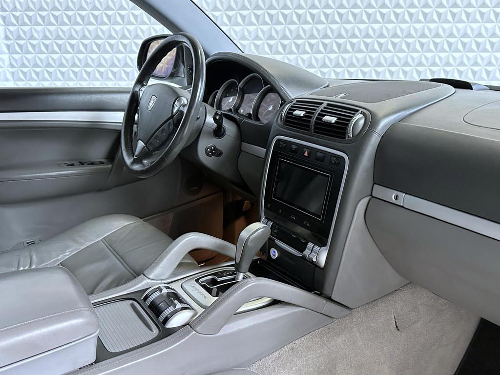 Porsche Cayenne 4.5 Turbo YOUNGTIMER incl. BTW! (2003), Auto's, Porsche, Automaat, Cayenne, Gebruikt, Zwart