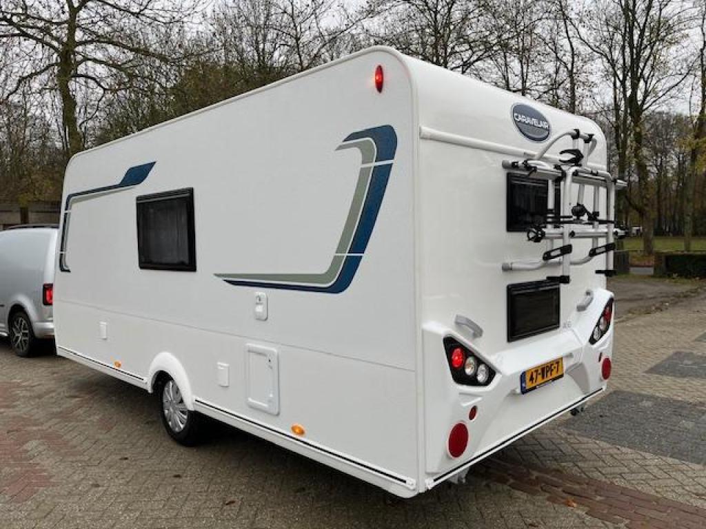 Caravelair Alba 466 Stapelbed. Te Huur, Overige typen, 750 - 1000 kg, 4 tot 5 meter, Tot en met 6