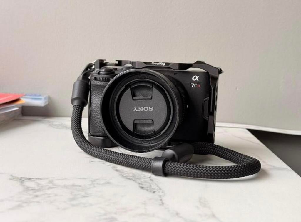 Sony a7Cr + smallrig cage, Audio, Tv en Foto, Videocamera's Digitaal, Ophalen of Verzenden, Zo goed als nieuw, Sony, 20x of meer