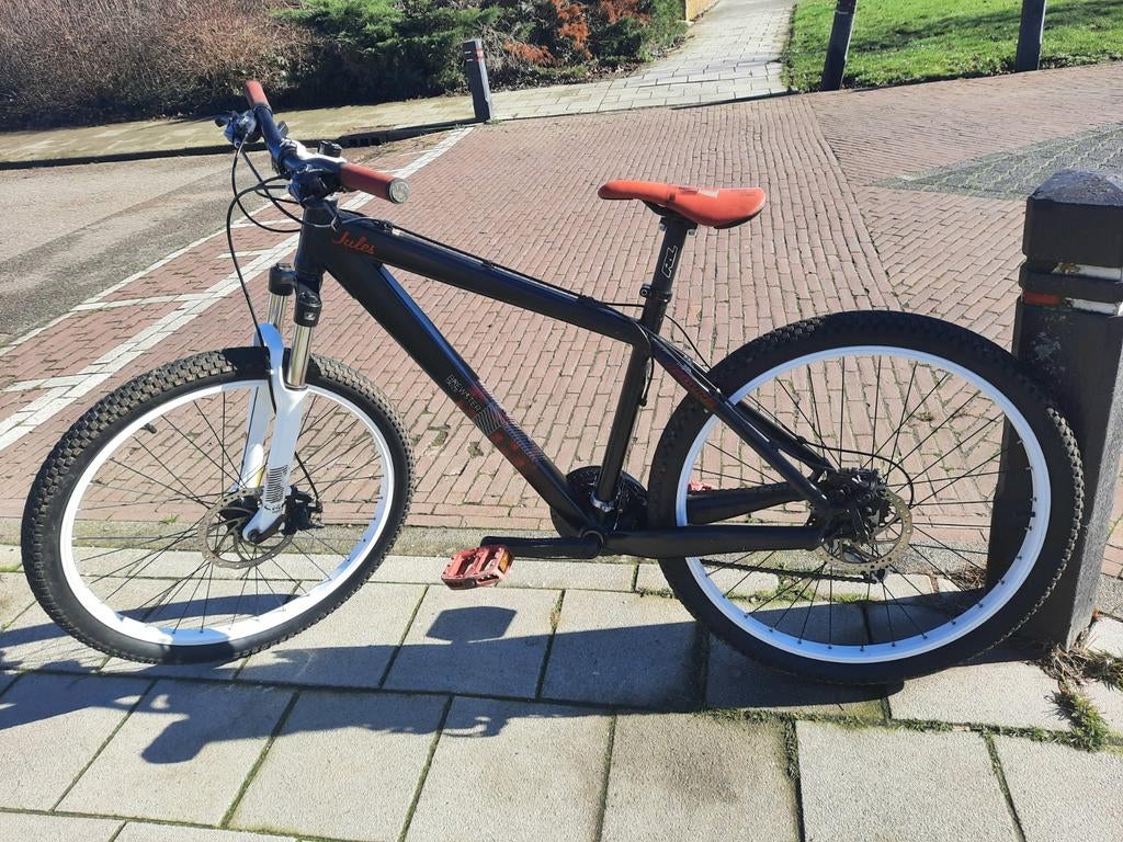 Grote Dirt Jumper Mountainbike Nieuwstaat, 53 tot 57 cm, Ophalen, Zo goed als nieuw, Heren