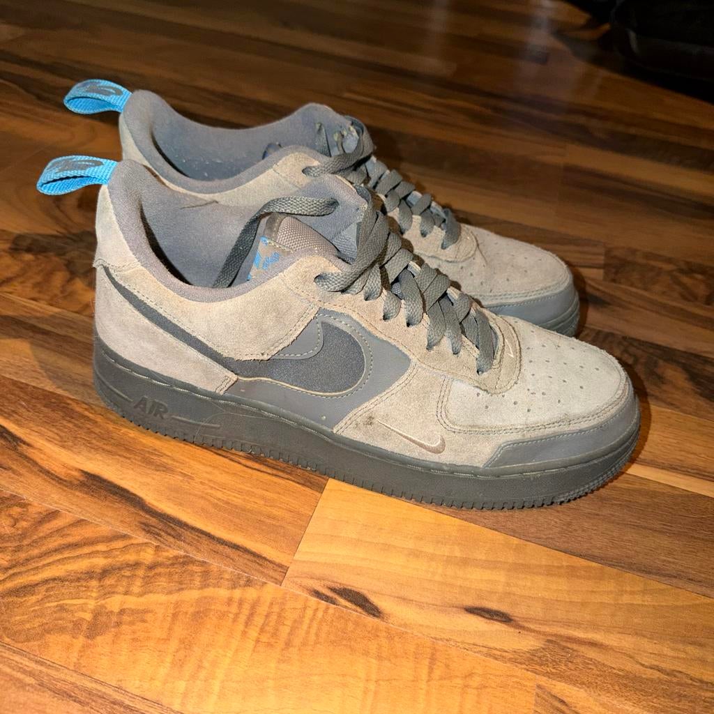 Nike Air Force Sneakers Maat 43, Kleding | Heren, Schoenen, Ophalen of Verzenden, Gedragen, Overige kleuren, Sneakers of Gympen