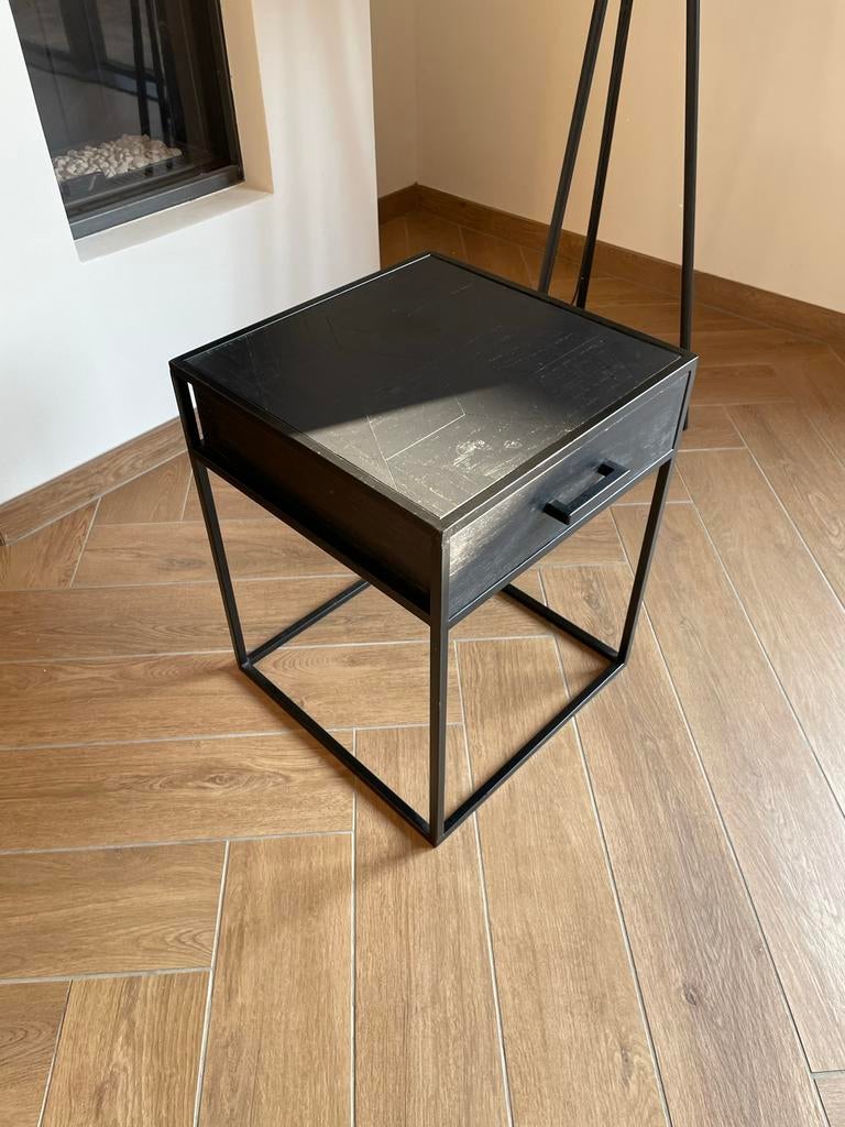 Nachtkastje Toscane van Kwantum met visgraat met lade, Ophalen, Gebruikt