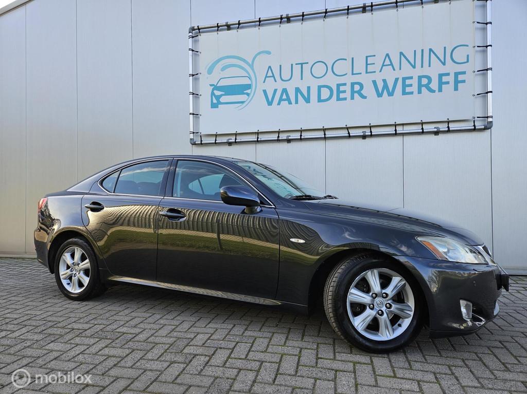 Lexus IS 250 Business Automaat nette auto !, Auto's, Automaat, Achterwielaandrijving, Gebruikt, 1535 kg