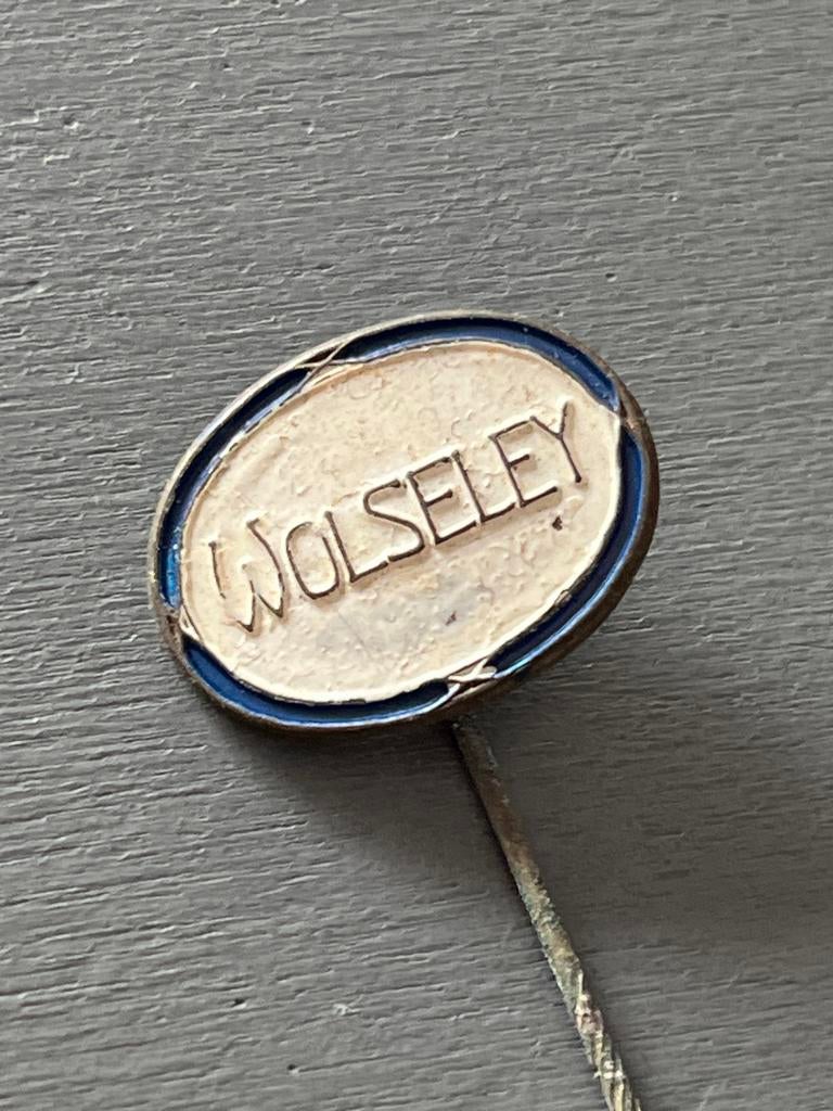 Vintage Wolseley Speldje - Uniek Verzamelobject, Gebruikt, Ophalen of Verzenden, Speldje of Pin, Nvt