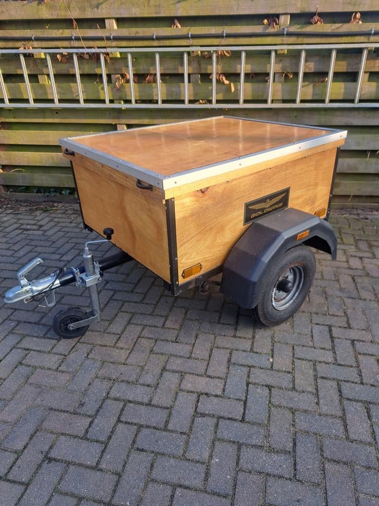 Mooi karretje voor hobby of de camping, Ophalen, Zo goed als nieuw, 61 toetsen, Overige merken