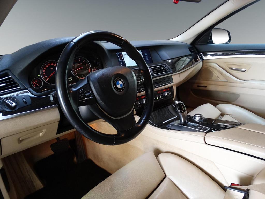 BMW 5-serie Touring 523i High Executive, Auto's, Euro 5, Achterwielaandrijving, Gebruikt, Beige