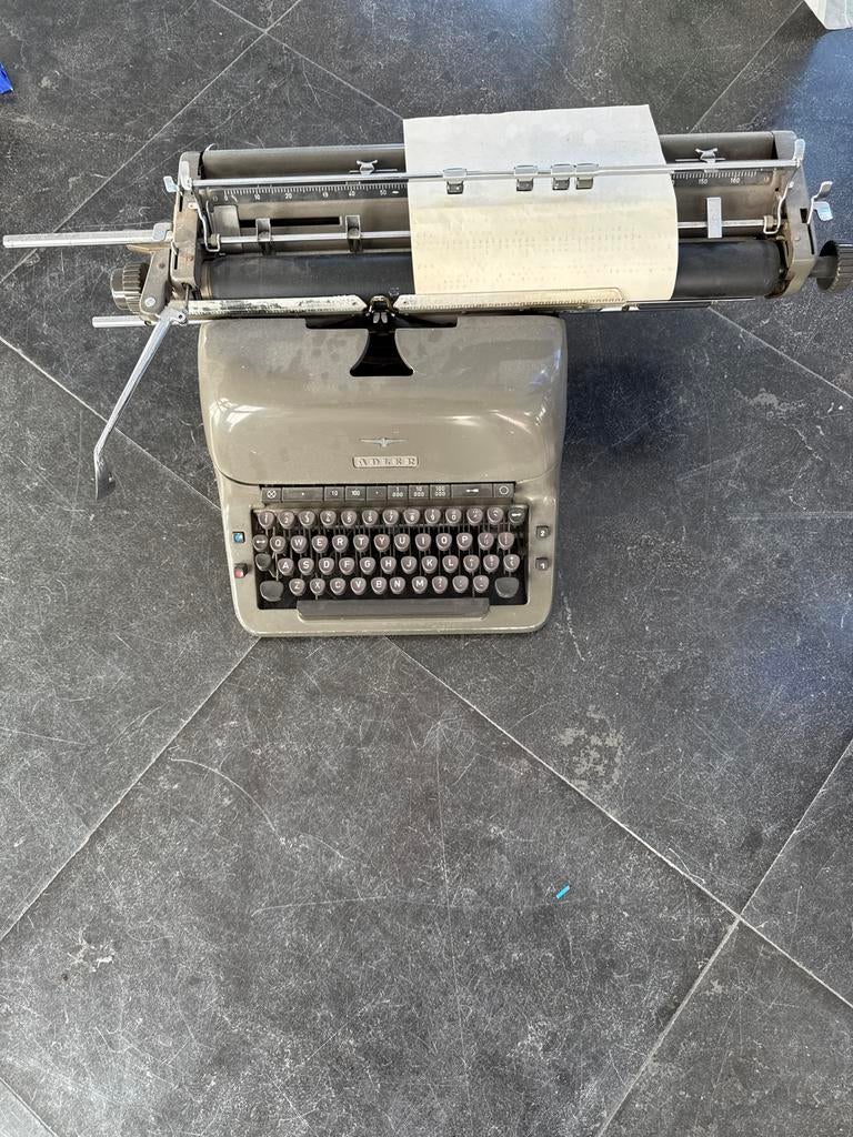 Typemachine, decoratief, niet functioneel, Diversen, Ophalen