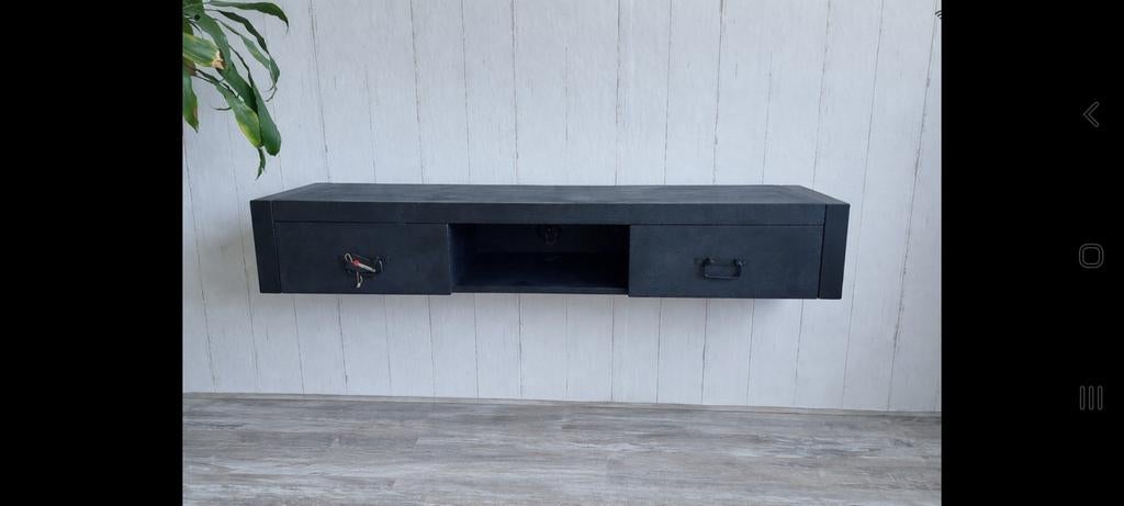 Zwevend zwart tv meubel van mangohout, Huis en Inrichting, Kasten | Televisiemeubels, 100 tot 150 cm, Nieuw, Ophalen of Verzenden