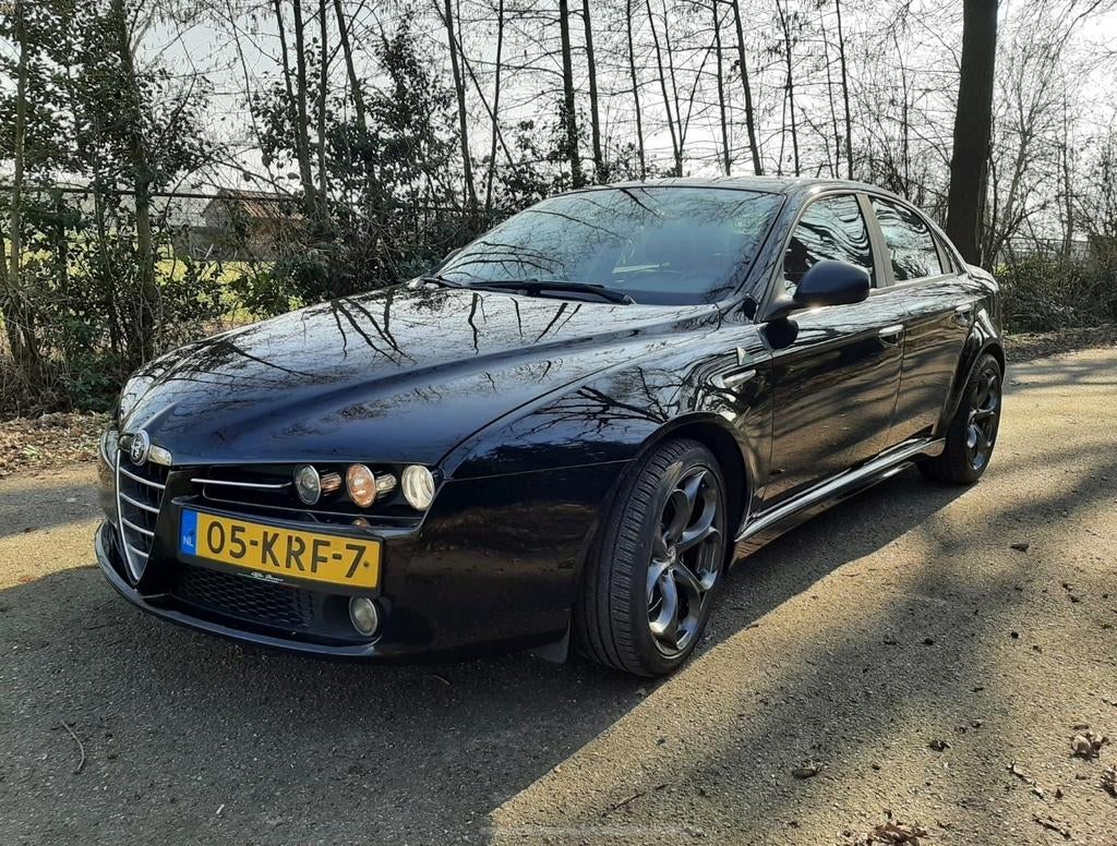 Alfa Romeo 159 1.750 Turbo 147KW 2010 Zwart, Voorwielaandrijving, 4 cilinders, Zwart, Handgeschakeld