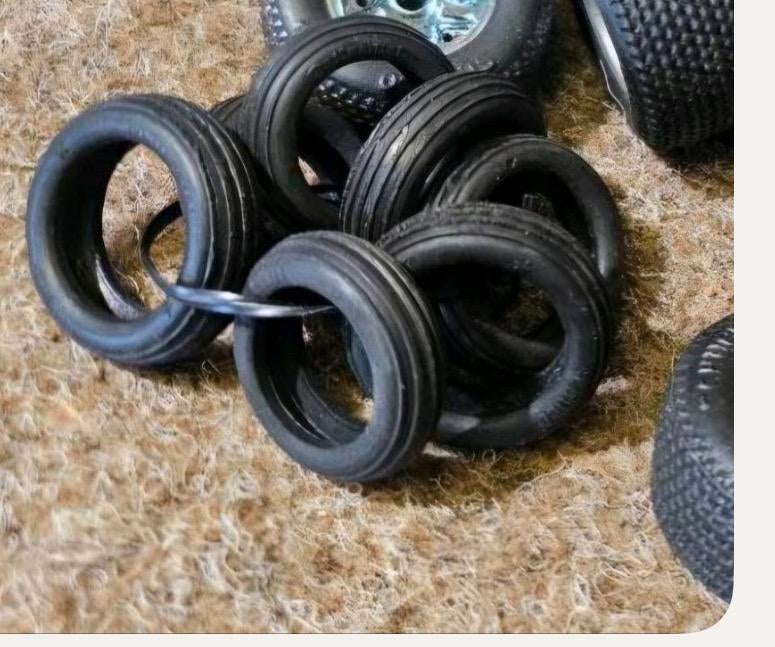 Schuco Studio 1050 of Grand Prix Racer banden, Ophalen of Verzenden, Zo goed als nieuw