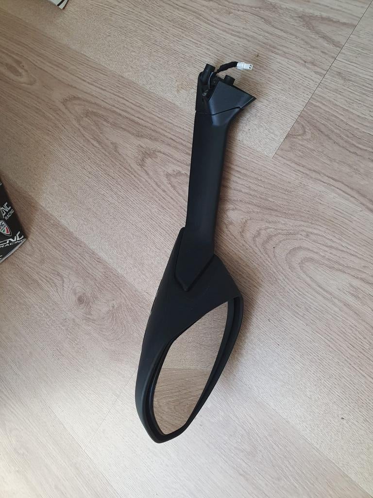 Spiegel Ducati Panigale met LED knipperlicht (rechts), Ophalen of Verzenden, Gebruikt