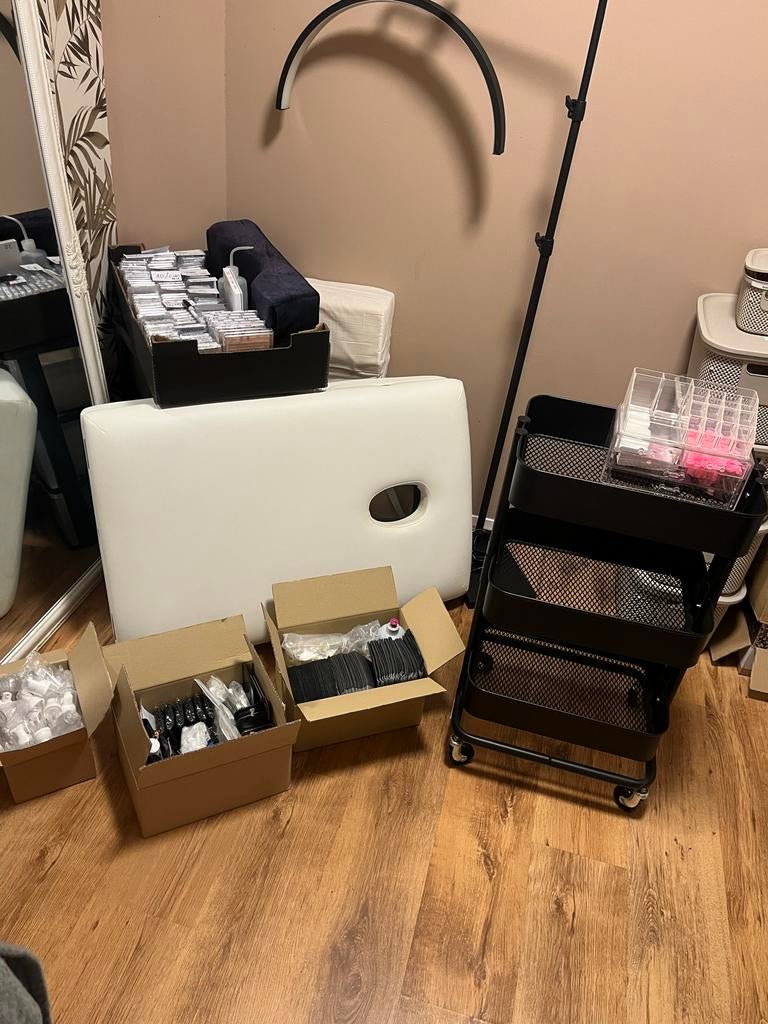 Complete Salon Inrichting/Benodigdheden Wimper Styliste, Ophalen, Zo goed als nieuw, Toebehoren, Overige kleuren