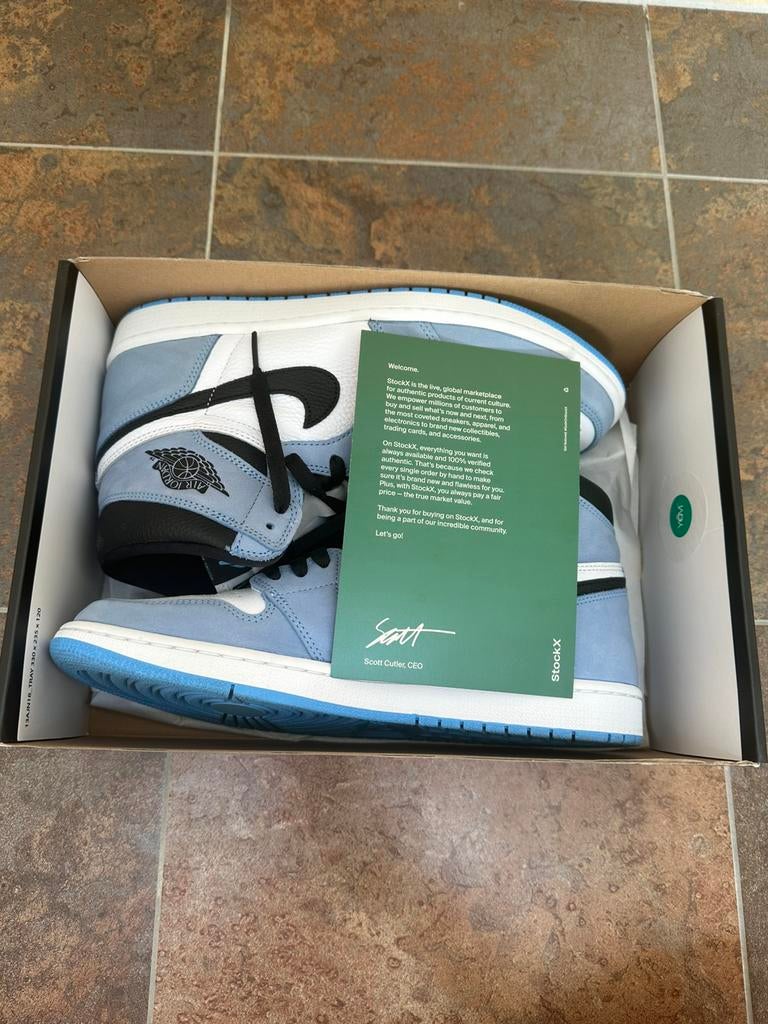 Jordan 1 university blue maat 45, Kleding | Heren, Schoenen, Ophalen of Verzenden, Zo goed als nieuw, Blauw