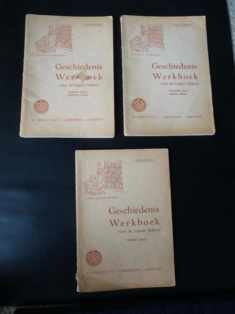 3 delen Geschiedenis Werkboek voor de Lagere School, J.Kaspers, Ophalen of Verzenden, 20e eeuw of later, Gelezen
