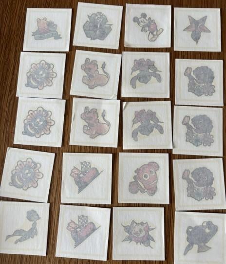 Plaktattoos 20 stuks - gemiddeld 3cm, Ophalen of Verzenden, Nieuw, Overige typen