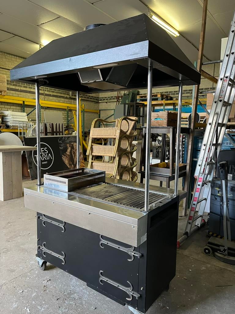Bbq horeca met afzuiging, Ophalen, Gebruikt