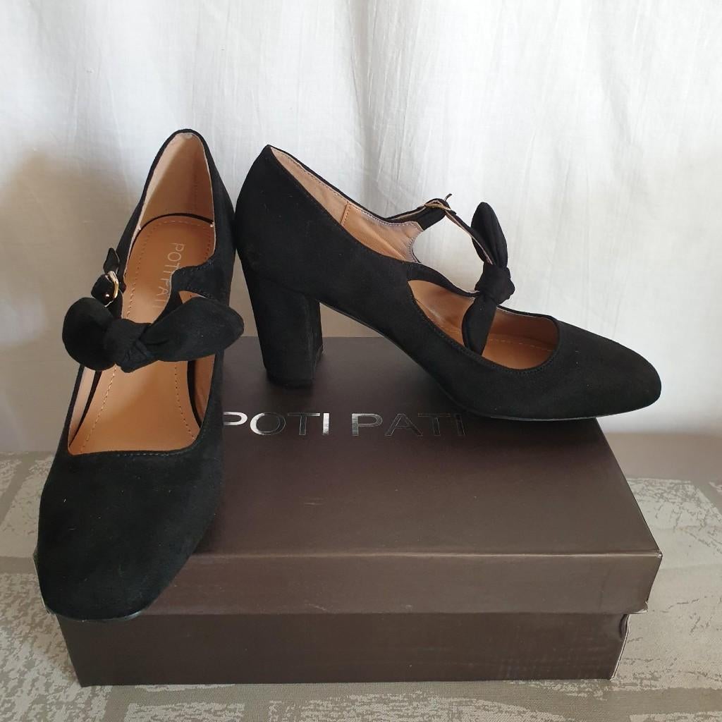Mooie zwarte pumps, 7 cm hak. Mt 37+38+39 . Merk Poti Pati, Pumps, ., Zwart, Ophalen of Verzenden