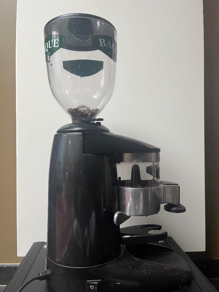 Compak K6 (semi-) professionele koffiemolen (ouder model), Witgoed en Apparatuur, Koffiemachine-accessoires, Ophalen, Gebruikt