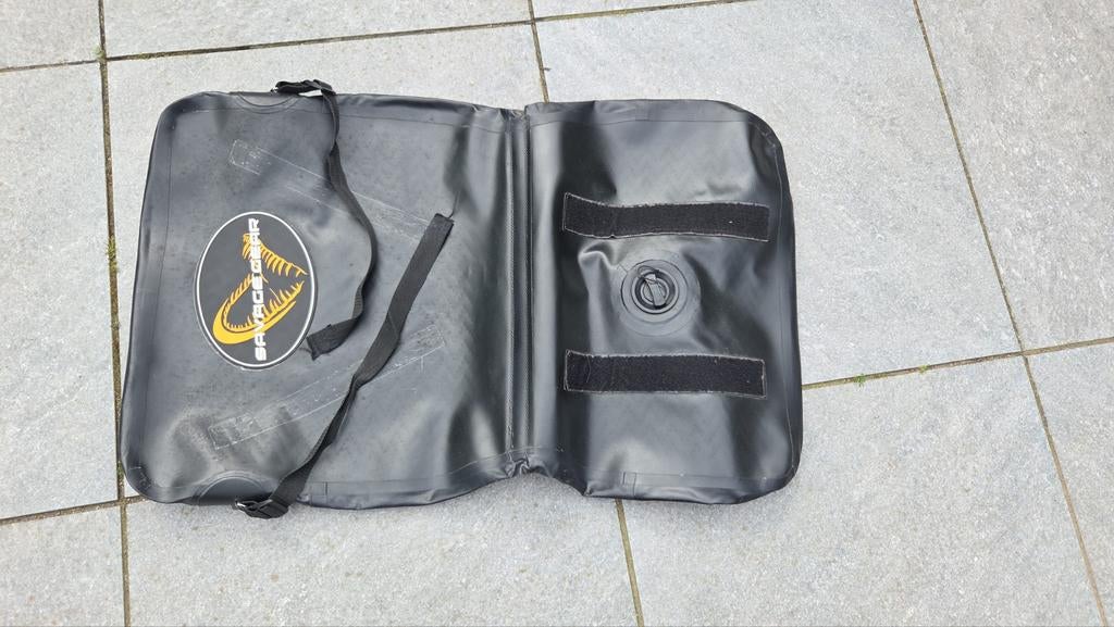 Savage Gear Bellyboat zitting, Ophalen of Verzenden, Zo goed als nieuw