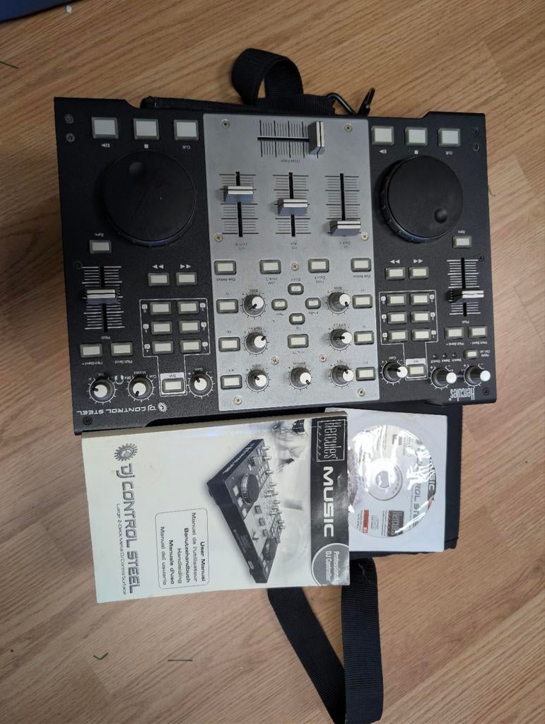 Hercules controler, Ophalen of Verzenden, Gebruikt, Minder dan 5 kanalen