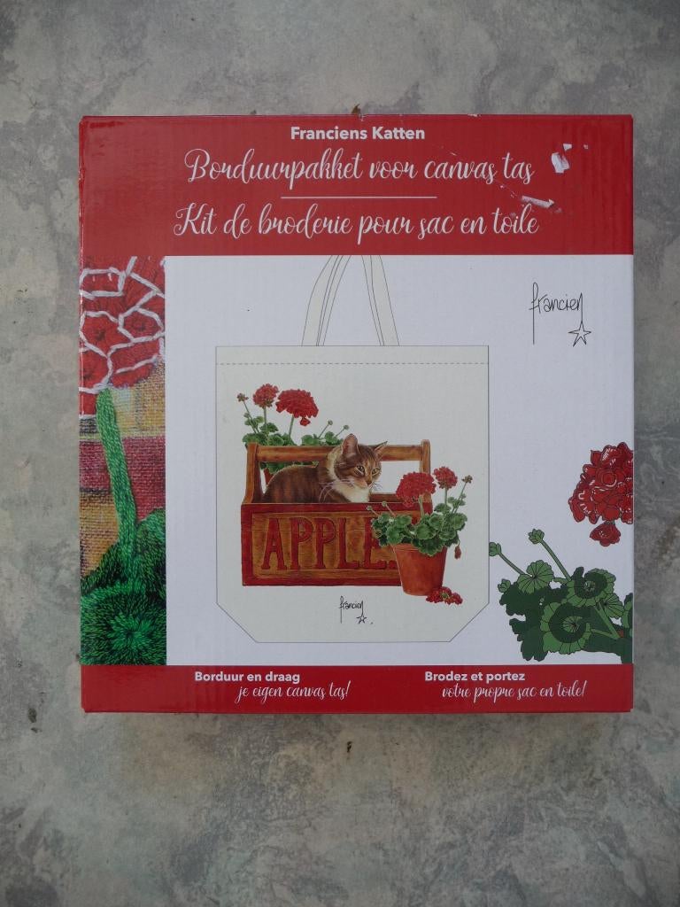 Borduurwerk-pakket "Franciens katten tas", Ophalen of Verzenden, Nieuw, Handborduren, Borduurpakket