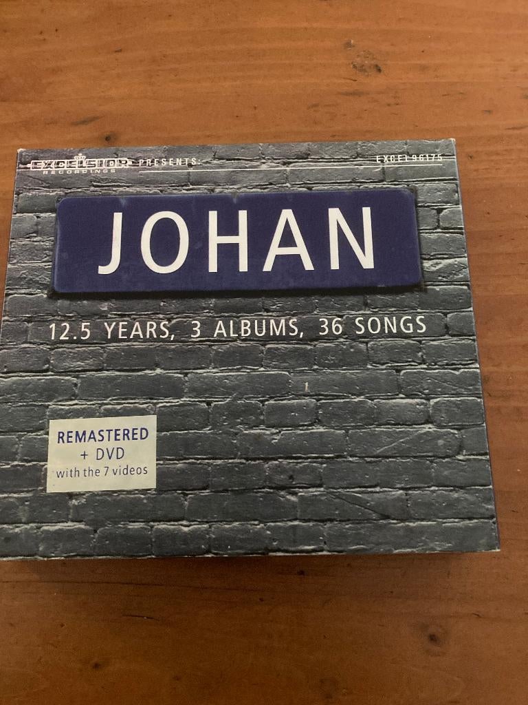 CD Box Johan - 12,5 Years, 3 albums, 36 songs + DVD (Handtek, Ophalen of Verzenden, Zo goed als nieuw, Poprock