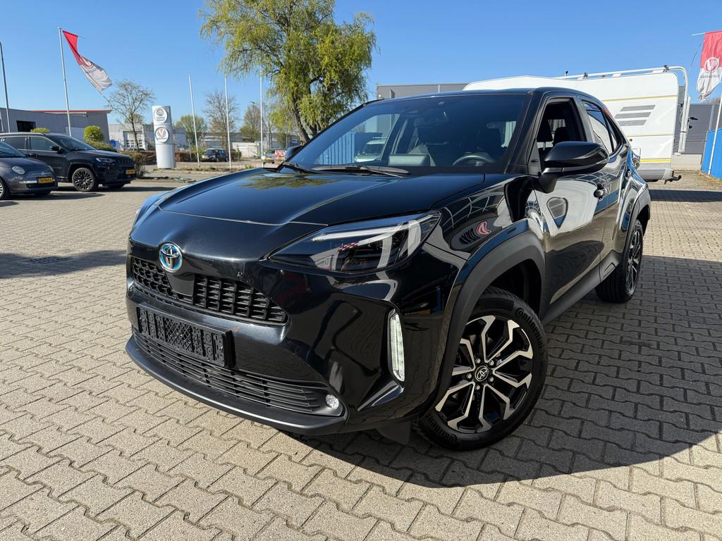 Toyota Yaris Cross 1.5 Hybrid Design Automaat (RIJKLAARPRIJS, Stof, Gebruikt, Zwart, Zwart