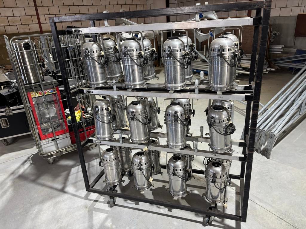 Partij spots inclusief kar (gebruikt), Muziek en Instrumenten, Ophalen of Verzenden, Gebruikt, Licht