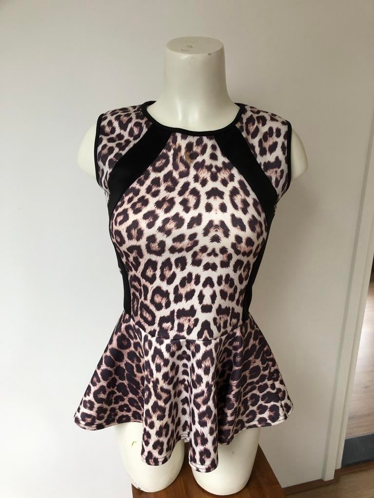 Nikka Leopard luipaard tuniek m zwart bruin, Kleding | Dames, Blouses en Tunieken, Zo goed als nieuw, Maat 38/40 (M), Zwart, Ophalen of Verzenden