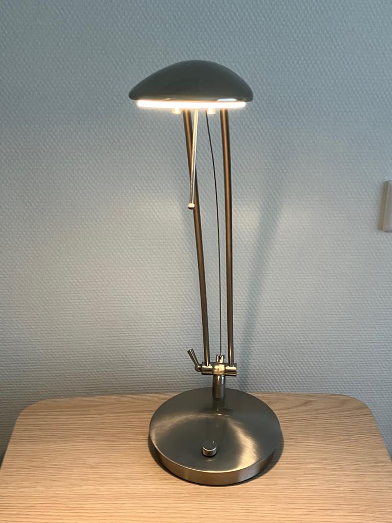Vandeheg Bureaulamp Dimbaar, Ophalen of Verzenden, Gebruikt