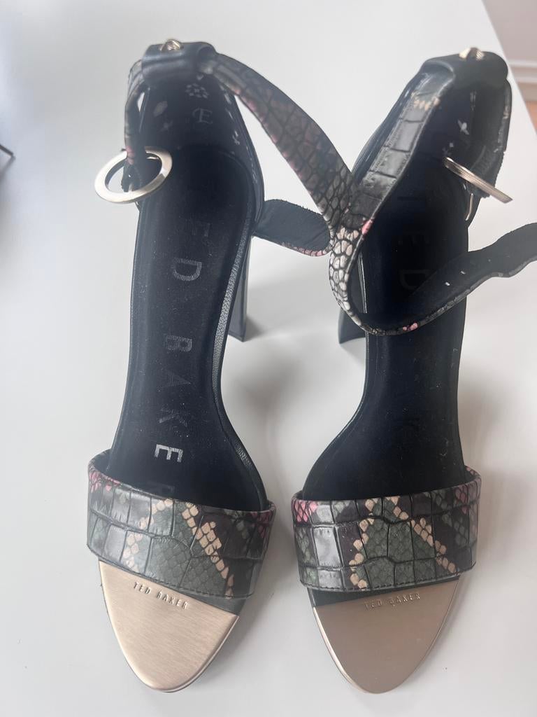 Ted Baker Hakken - Nieuw!, Kleding | Dames, Schoenen, Ophalen of Verzenden, Nieuw, Overige kleuren, Schoenen met hoge hakken